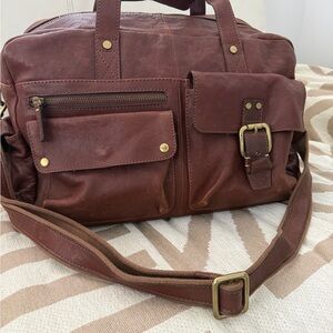 Fossil 100% Leather Duffle Travel Bag – Marsala